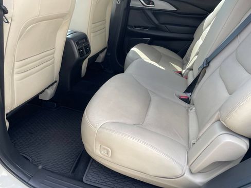 Used 2022 MAZDA CX-9 Touring w/ Touring Premium Package AWD/4WD image 18
