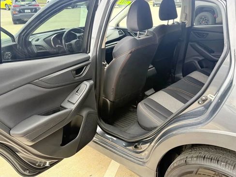 Used 2021 Subaru Crosstrek 2.0i Premium w/ Moonroof Package image 15