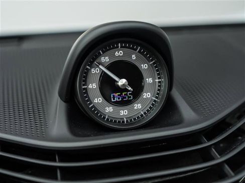 Used 2025 Porsche Taycan RWD image 26