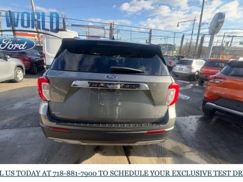 Used 2023 Ford Explorer XLT w/ Equipment Group 202A image 4
