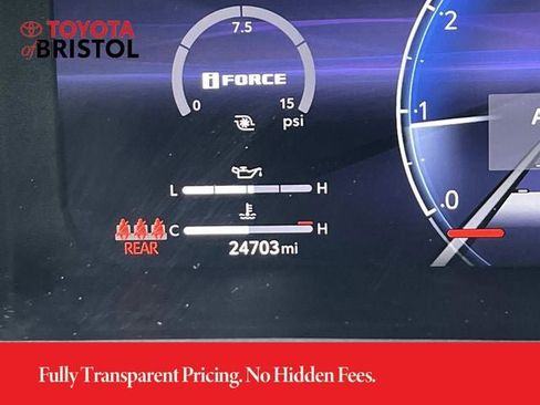 Used 2024 Toyota Tacoma TRD Sport AWD/4WD image 37