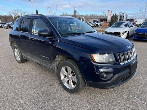 Used 2016 Jeep Compass Sport w/ Power Value Group image 9