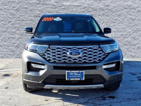 Certified 2020 Ford Explorer Platinum image 2