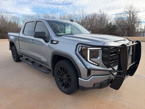 Used 2025 GMC Sierra 1500 Elevation image 9