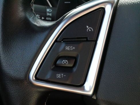 Used 2022 Chevrolet Camaro LT image 27