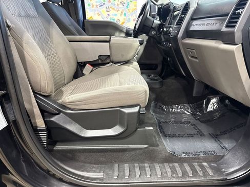 Used 2019 Ford F350 XLT AWD/4WD image 90