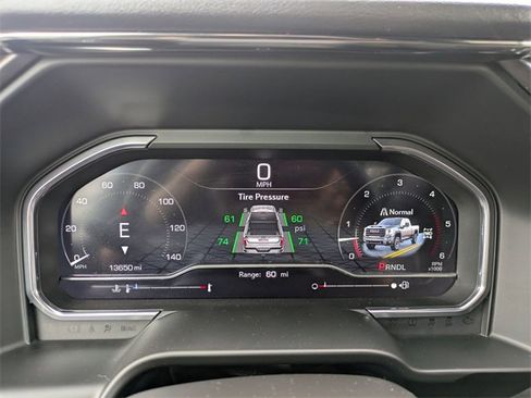 Used 2024 GMC Sierra 2500 AT4 w/ AT4 Preferred Package image 16