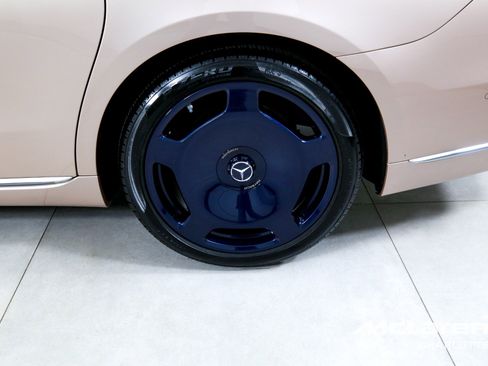 Used 2023 Mercedes-Benz Maybach S 680 4MATIC w/ Manufaktur Leather Package image 40