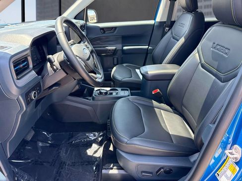 Certified 2025 Ford Maverick Lobo AWD/4WD image 21