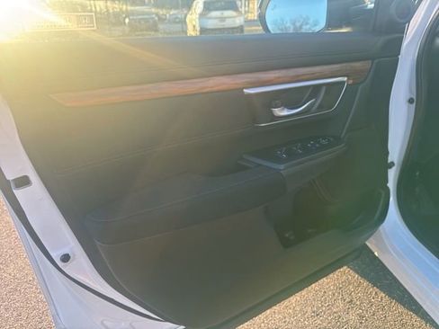 Certified 2022 Honda CR-V EX image 18