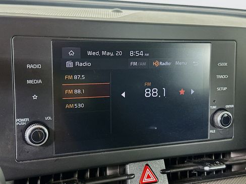 Used 2025 Kia Sportage LX FWD image 19