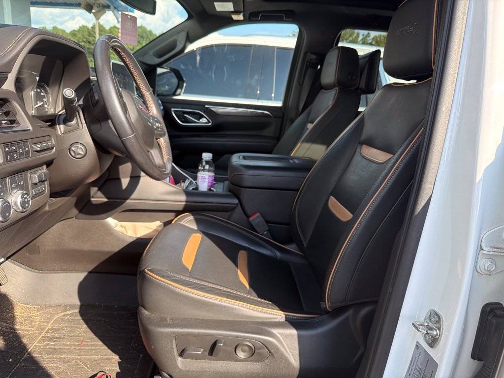 Used 2021 GMC Yukon AT4 w/ AT4 Premium Plus Package AWD/4WD image 4