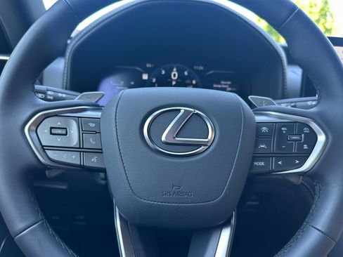Certified 2026 Lexus IS 350 F Sport RWD image 27
