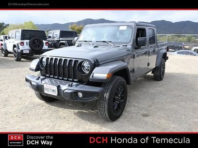 Used 2022 Jeep Gladiator Sport