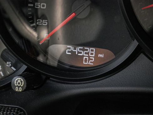 Used 2019 Porsche 911 Carrera image 22