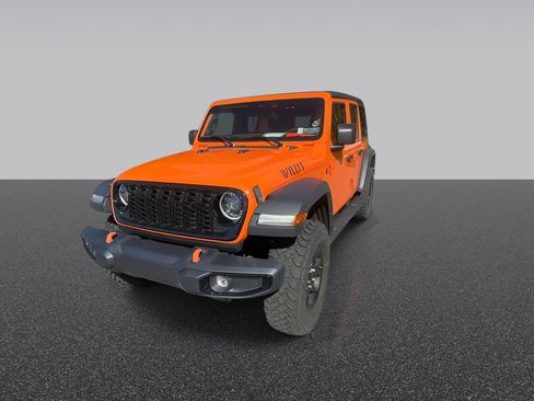 Used 2025 Jeep Wrangler Unlimited Sport AWD/4WD image 4