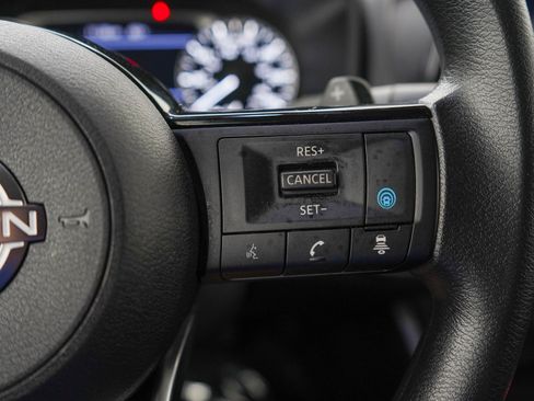 Used 2023 Nissan Rogue SV AWD/4WD image 24