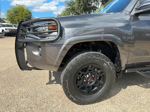 Used 2021 Toyota 4Runner SR5 image 5