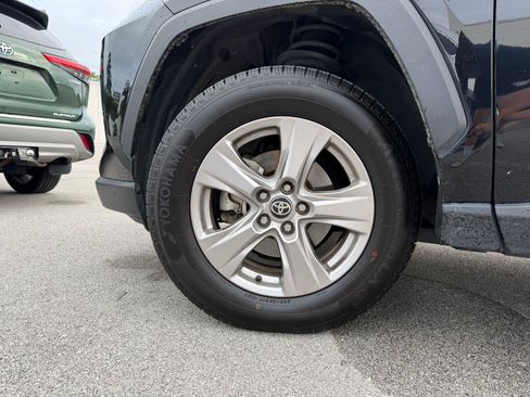 Used 2023 Toyota RAV4 XLE w/ Convenience Package FWD image 7