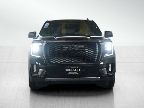 Used 2024 GMC Yukon Denali Ultimate AWD/4WD image 9