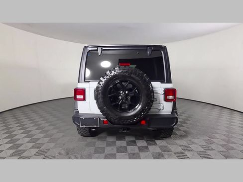 Used 2025 Jeep Wrangler Unlimited Sport AWD/4WD image 42