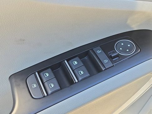 Used 2022 Kia Soul LX w/ Technology Package image 13