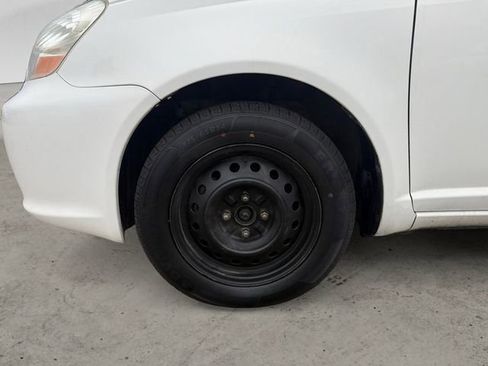 Used 2004 Toyota Echo Coupe image 14