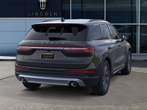 Used 2025 Lincoln Corsair FWD w/ Equipment Group 101A image 9
