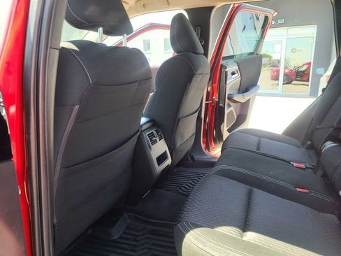 Used 2022 Mitsubishi Outlander ES FWD image 19