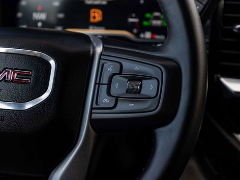 Used 2023 GMC Sierra 1500 Elevation image 22