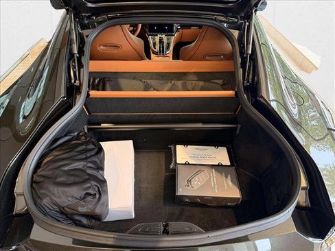 New 2026 Aston Martin V8 Vantage Coupe image 4