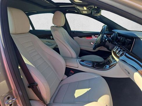 Used 2023 Mercedes-Benz E 450 4MATIC Sedan image 21