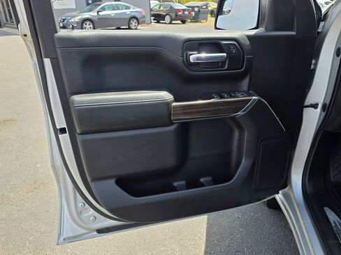 Used 2020 Chevrolet Silverado 1500 LT w/ All-Star Edition image 22