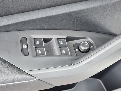 New 2025 Volkswagen Jetta S image 10