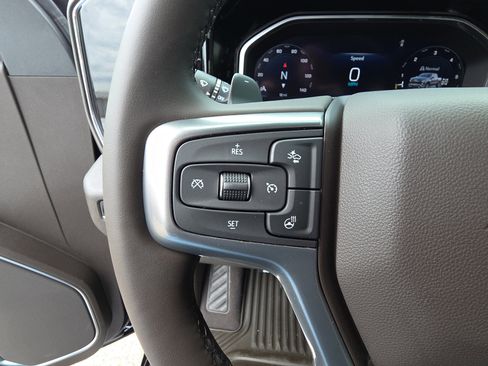 New 2026 Chevrolet Silverado 1500 LTZ w/ Z71 Off-Road Package AWD/4WD image 19