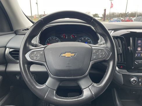 Used 2020 Chevrolet Traverse LT image 30