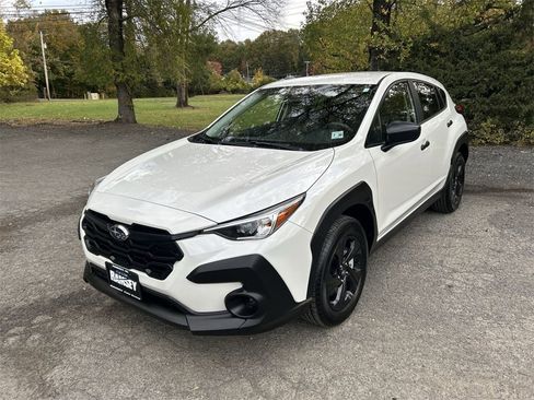 Certified 2025 Subaru Crosstrek 2.0i image 4