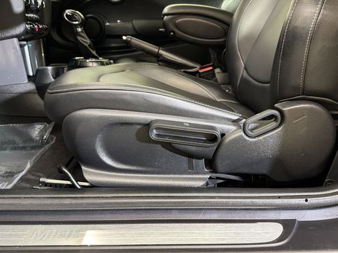 Used 2015 MINI Cooper 2-Door Hardtop FWD image 20