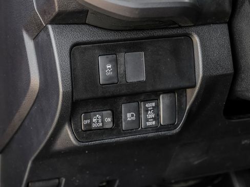 Used 2023 Toyota Tacoma TRD Sport AWD/4WD image 37