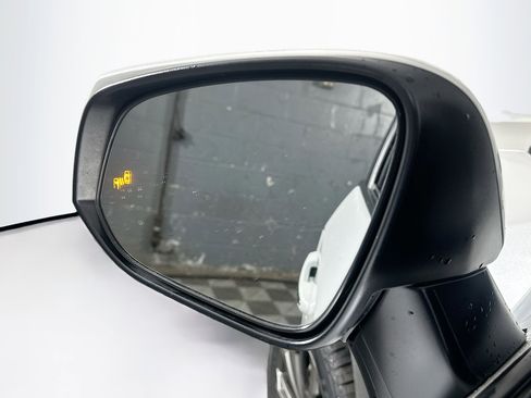 Used 2024 Toyota RAV4 Limited w/ Advanced Technology Package AWD/4WD image 16