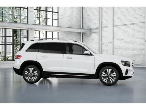 New 2025 Mercedes-Benz GLB 250 4MATIC image 26