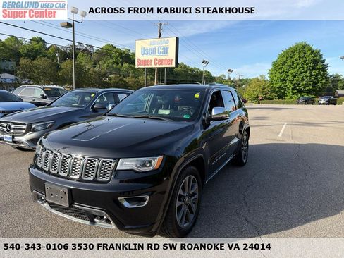 Used 2017 Jeep Grand Cherokee Overland AWD/4WD image 2