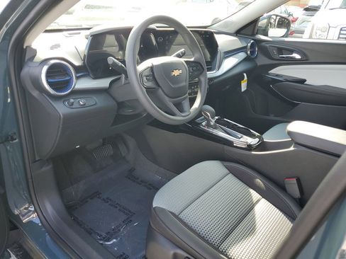 New 2026 Chevrolet Trax LT image 18