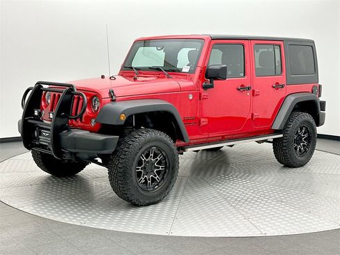 Used 2015 Jeep Wrangler Unlimited Sport w/ Connectivity Group image 1