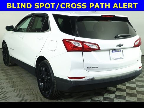 Used 2020 Chevrolet Equinox LT w/ Sport Edition image 9