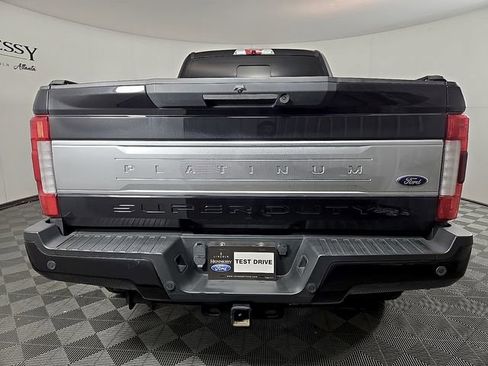 Used 2019 Ford F250 Platinum w/ Platinum Ultimate Package image 6