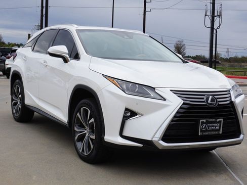 Used 2017 Lexus RX 350 AWD image 3
