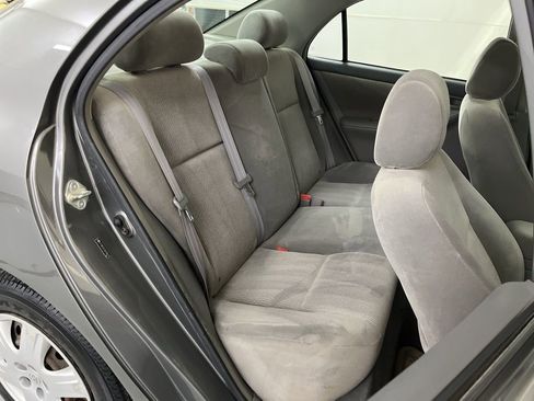 Used 2006 Toyota Corolla LE image 21