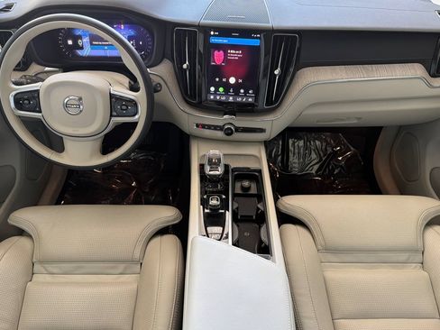 Used 2023 Volvo XC60 B5 Ultimate AWD/4WD image 14