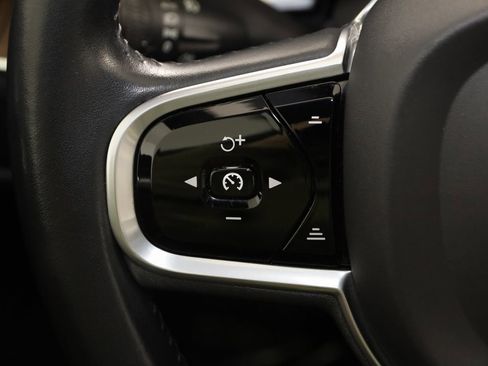 Used 2021 Volvo XC60 T5 Inscription w/ Protection Package Premier image 36